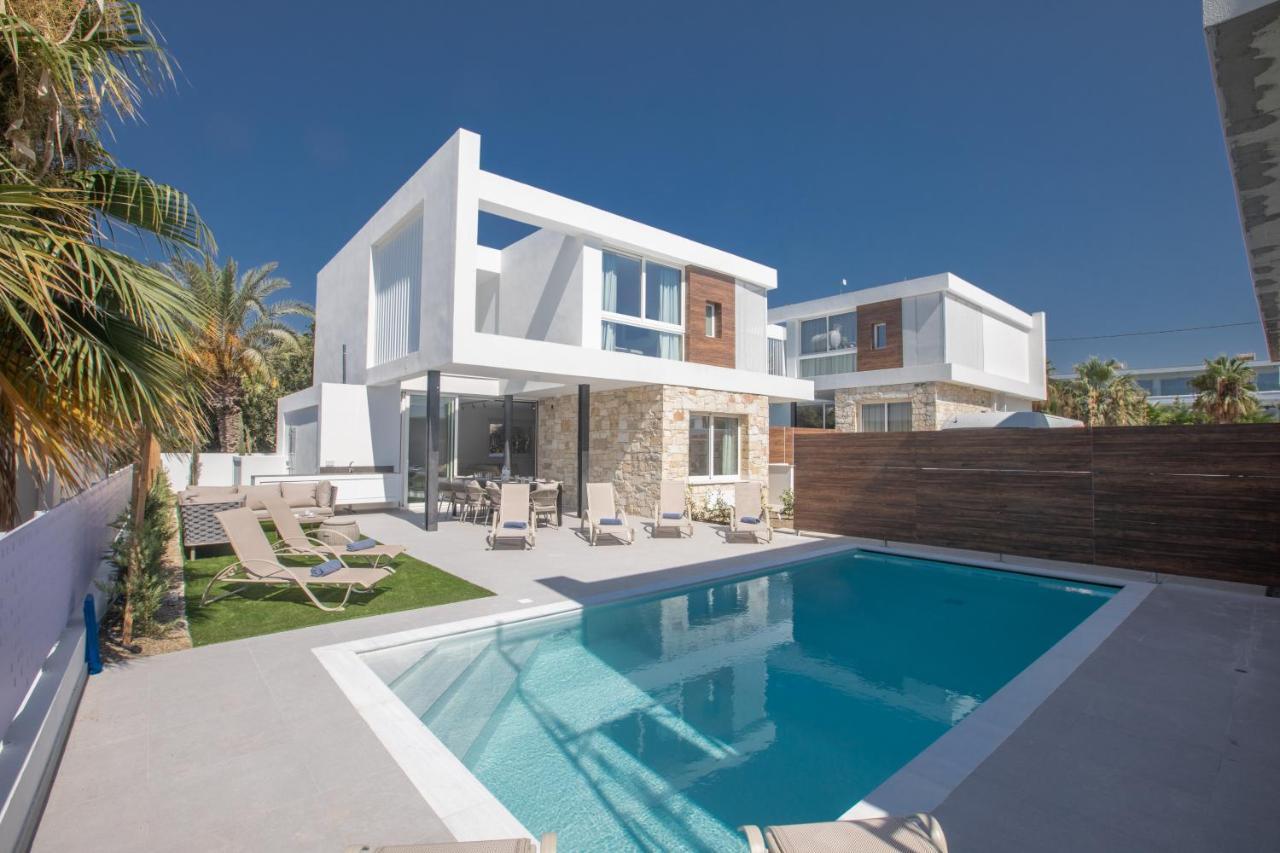 Kube Luxury Villas 아이아 나파 외부 사진