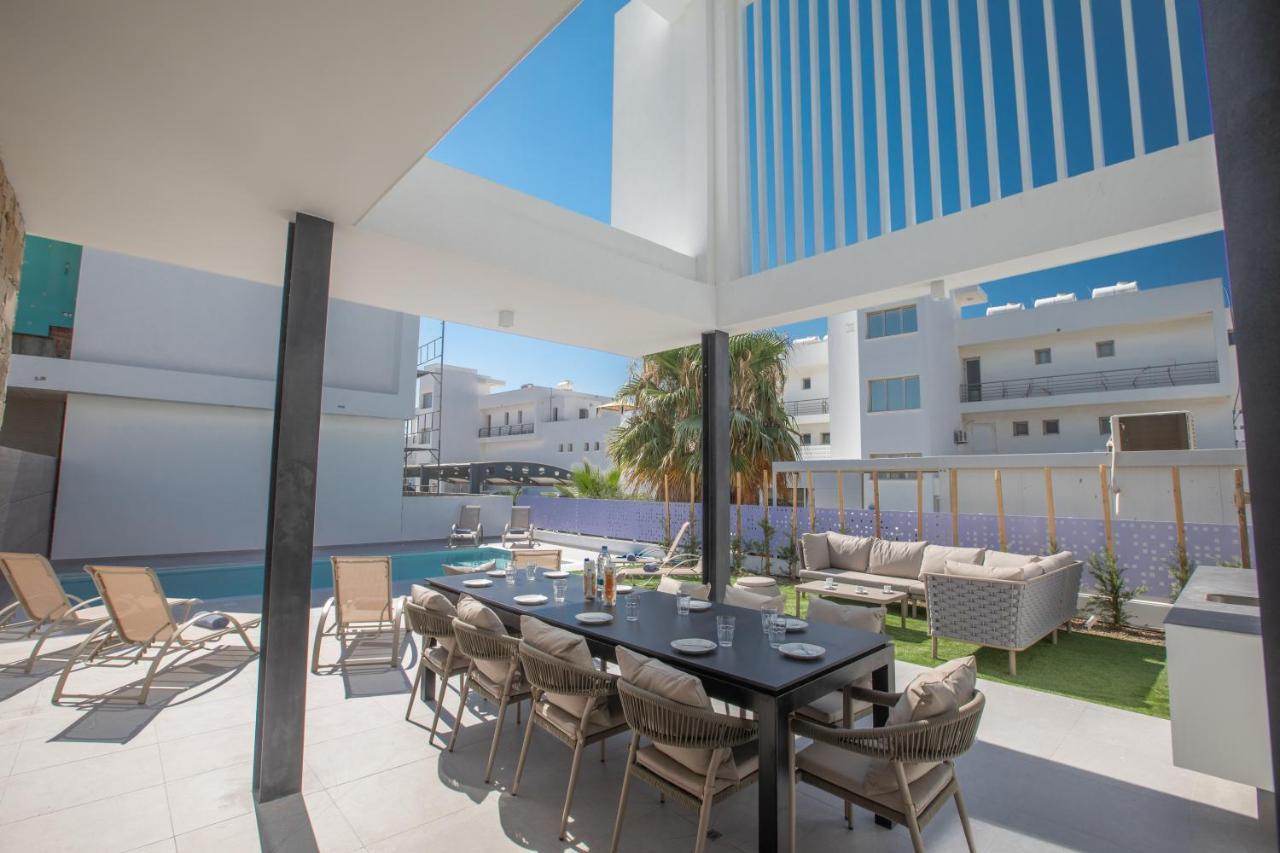 Kube Luxury Villas 아이아 나파 외부 사진