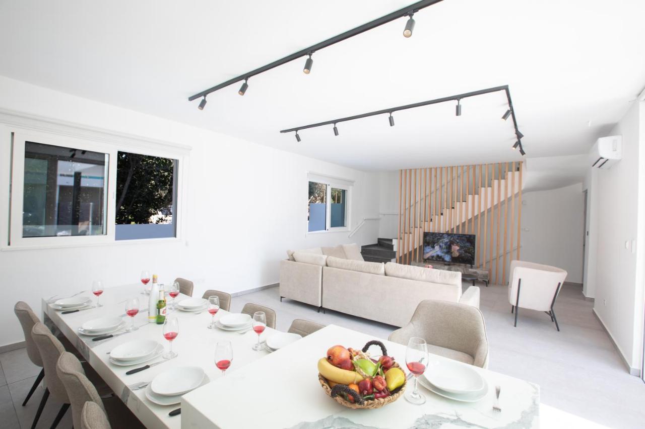 Kube Luxury Villas 아이아 나파 외부 사진