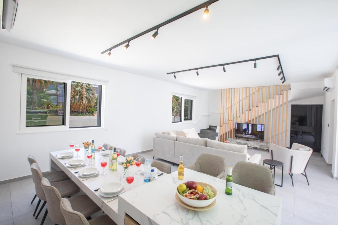 Kube Luxury Villas 아이아 나파 외부 사진