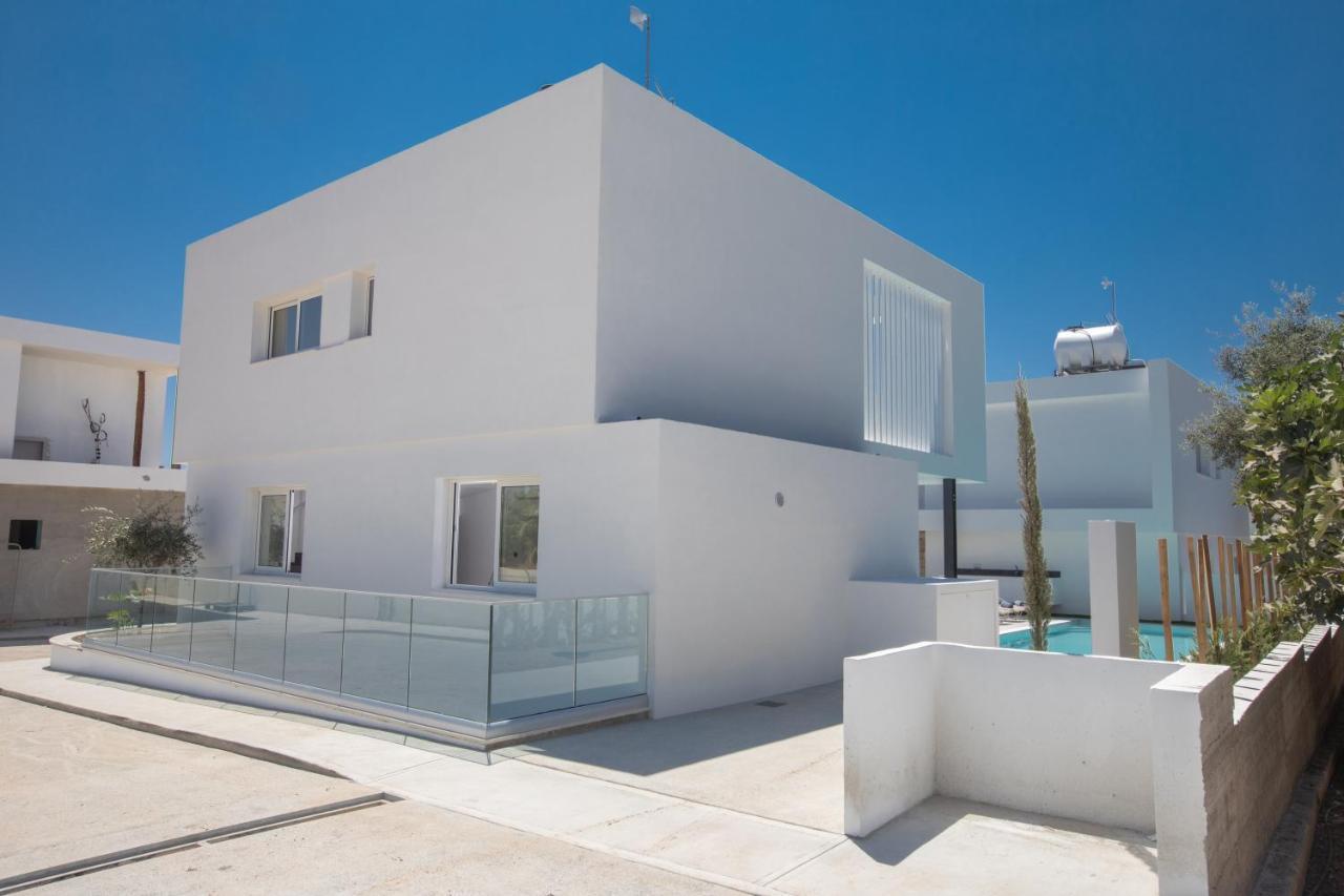 Kube Luxury Villas 아이아 나파 외부 사진